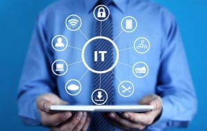 L'IT (Information Technology ou Technologies de l'Information) désigne l'ensemble des technologies utilisées pour gérer et traiter l'information.