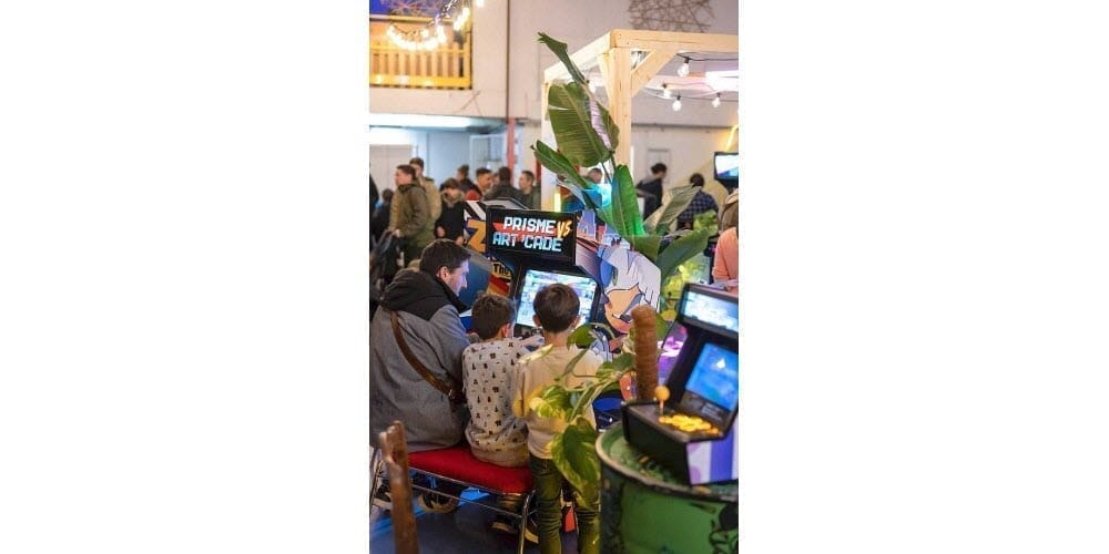 découvrez le festival rétrogaming à lyon, un événement incontournable pour les passionnés de jeux vidéo d'antan. plongez dans l'univers des consoles et jeux cultes des années 80 et 90, assistez à des tournois, participez à des ateliers et rencontrez des experts. un rendez-vous unique pour les nostalgiques et les curieux !