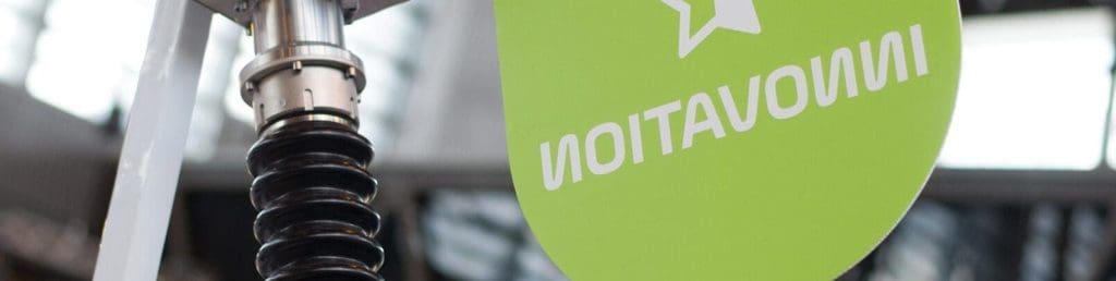 Innovation et Mobilité Durable: À la Découverte de la Voiture SM et Son Héritage dans le Secteur Automobile
