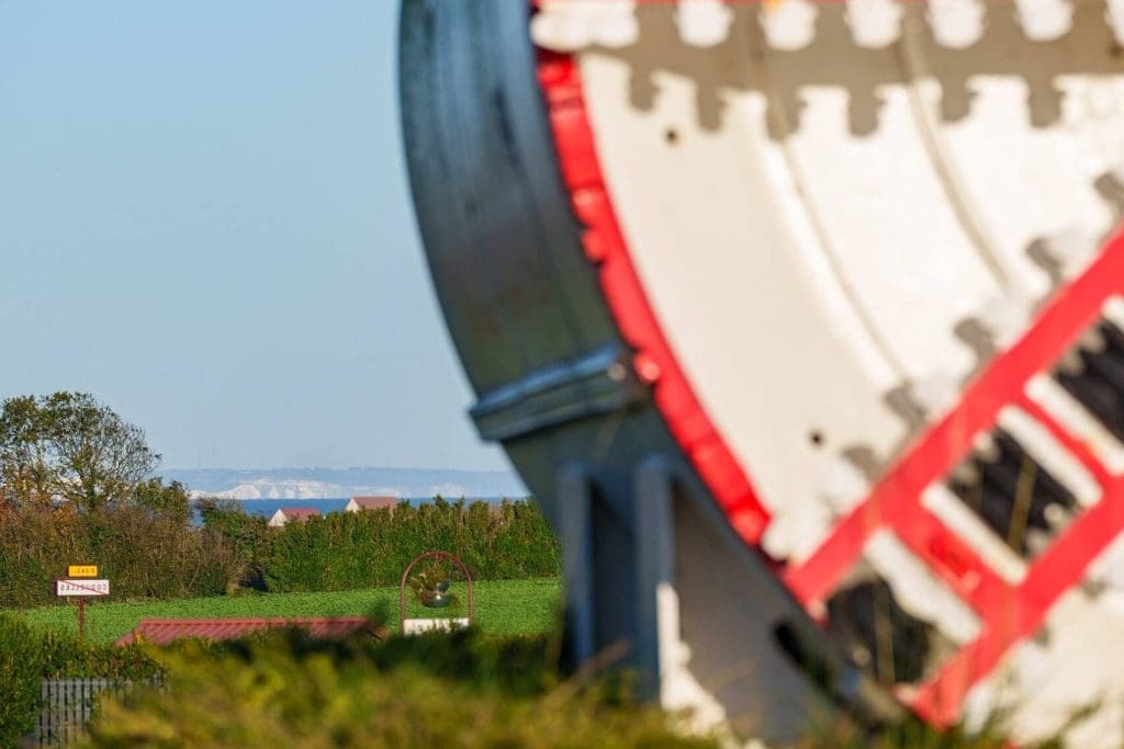 Traverser le tunnel sous la Manche en camping-car : Guide pratique et astuces