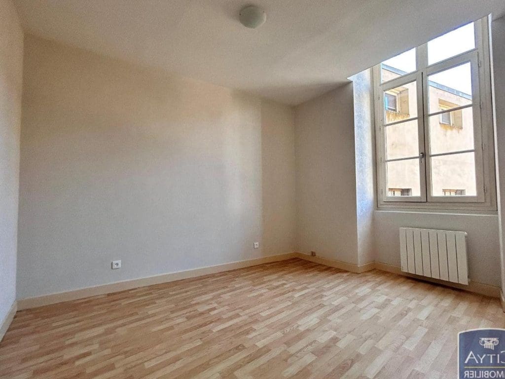 Trouver l&rsquo;Appartement Idéal à Louer à Tourcoing : Conseils et Astuces pour une Recherche Efficace
