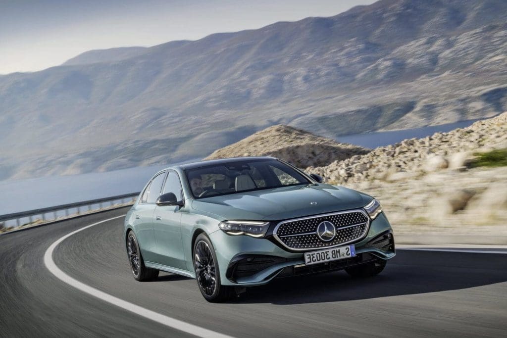 Zoom sur la Mercedes Classe A 2018 : La Révolution du Luxe Compact